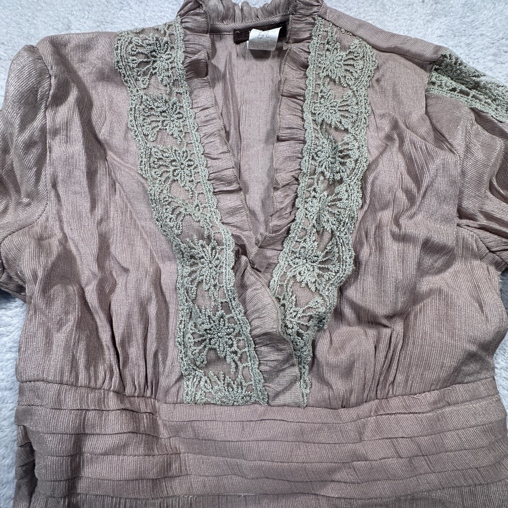 Y2K Empire Waist Blouse Women's Medium Feline‎ Tan Lace Detail Shirt Elastic - Picture 2 of 9